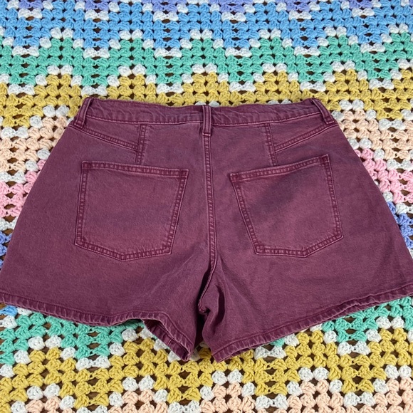 Universal Thread Women's High Waist berry midi Magenta Jean Denim Shorts size 12 - Picture 9 of 11